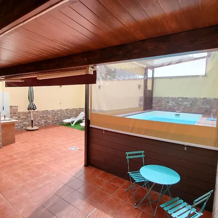 بيت للعطل Casa La Joya *